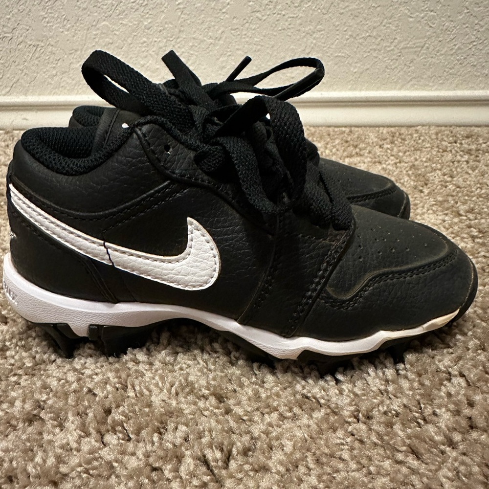 Jordan 1 Low kids cleats